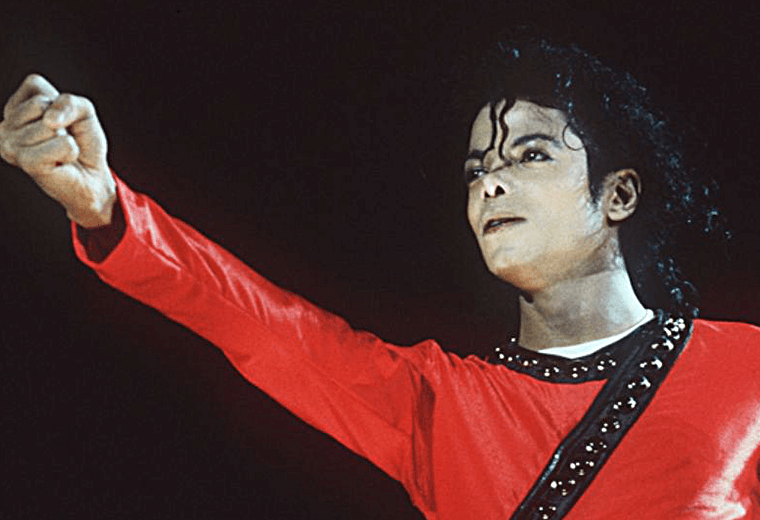 Michael Jackson slept in a hyperbaric chamber