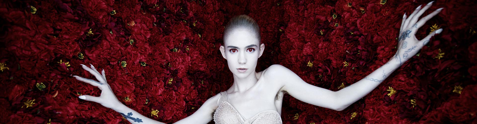 Video: Grimes – Kill V. Maim