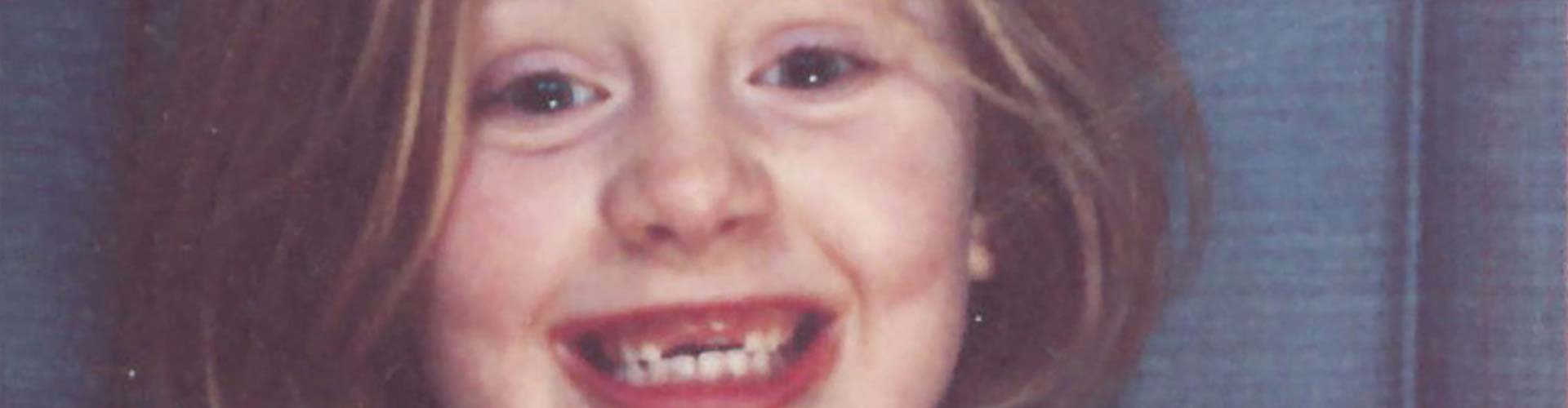 10 pop stars who stuck a childhood photo on their album cover