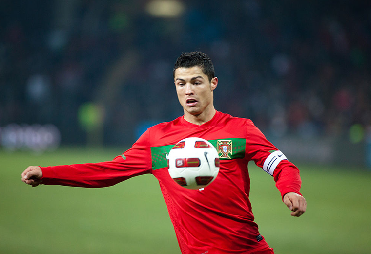 Cristiano Ronaldo: Manchester United to Real Madrid - £80 million.