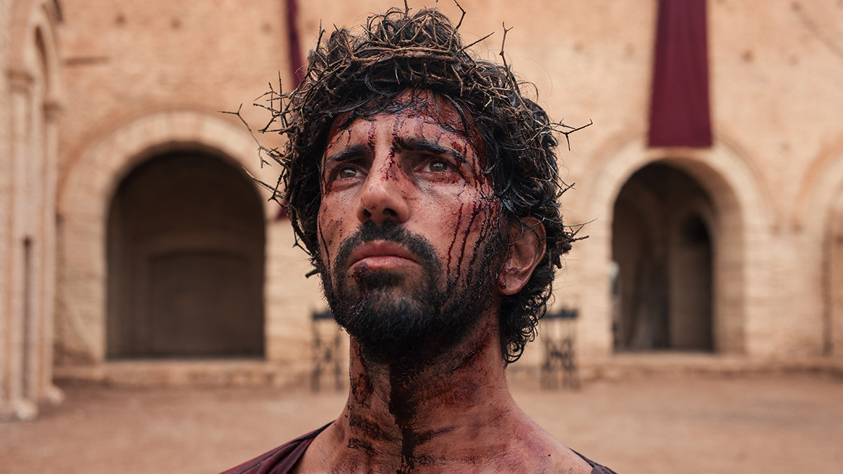 Greg Barnett playing Jesus Christ in Jesus: His Life on HISTORY
