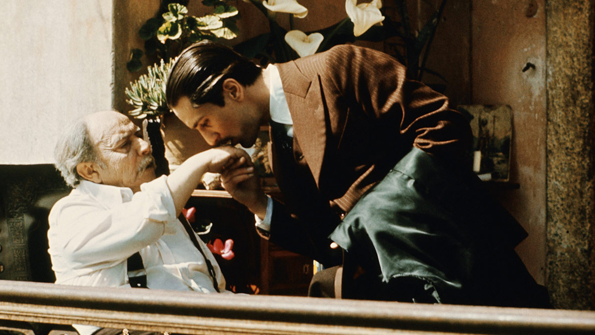 Michael Gazzo and Robert De Niro in The Godfather Part II