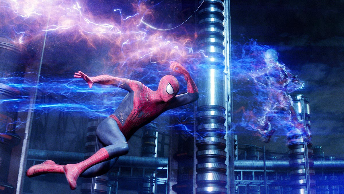 Andrew Garfield and Jamie Foxx in The Amazing Spider-Man 2