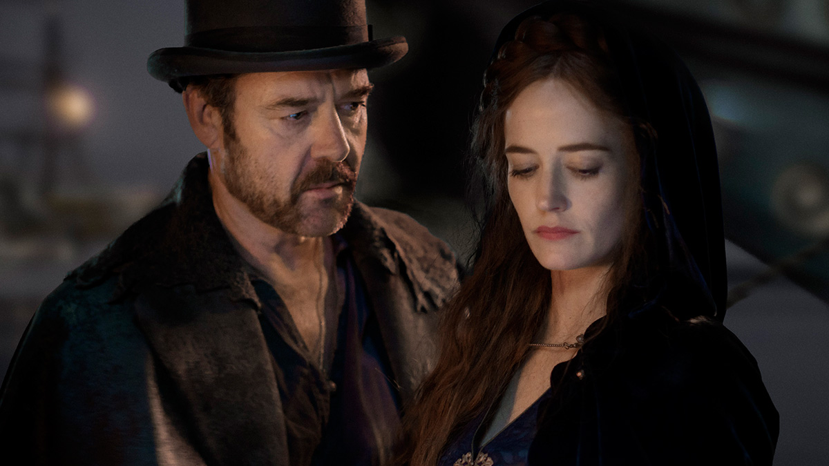 Francis Carver (Marton Csokas) and Lydia Wells (Eva Green) in BBC One's The Luminaries