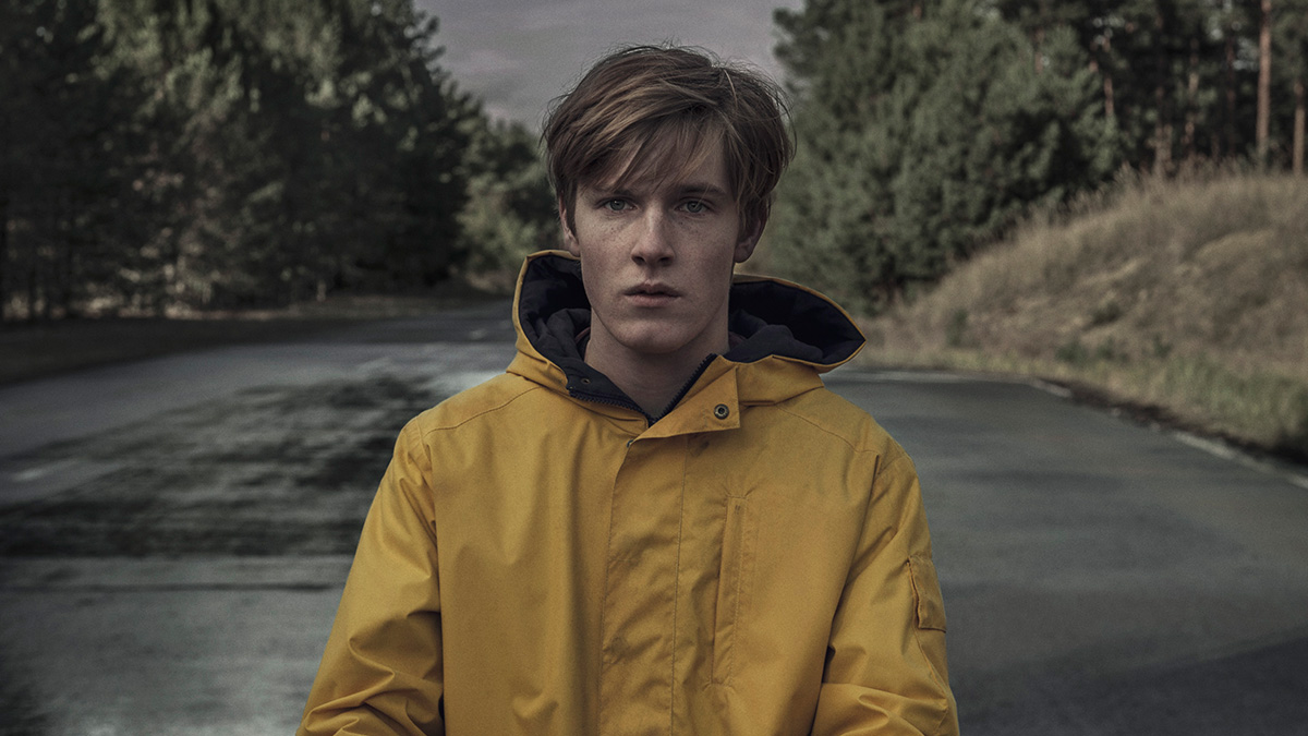 Louis Hofmann in Dark Season 1