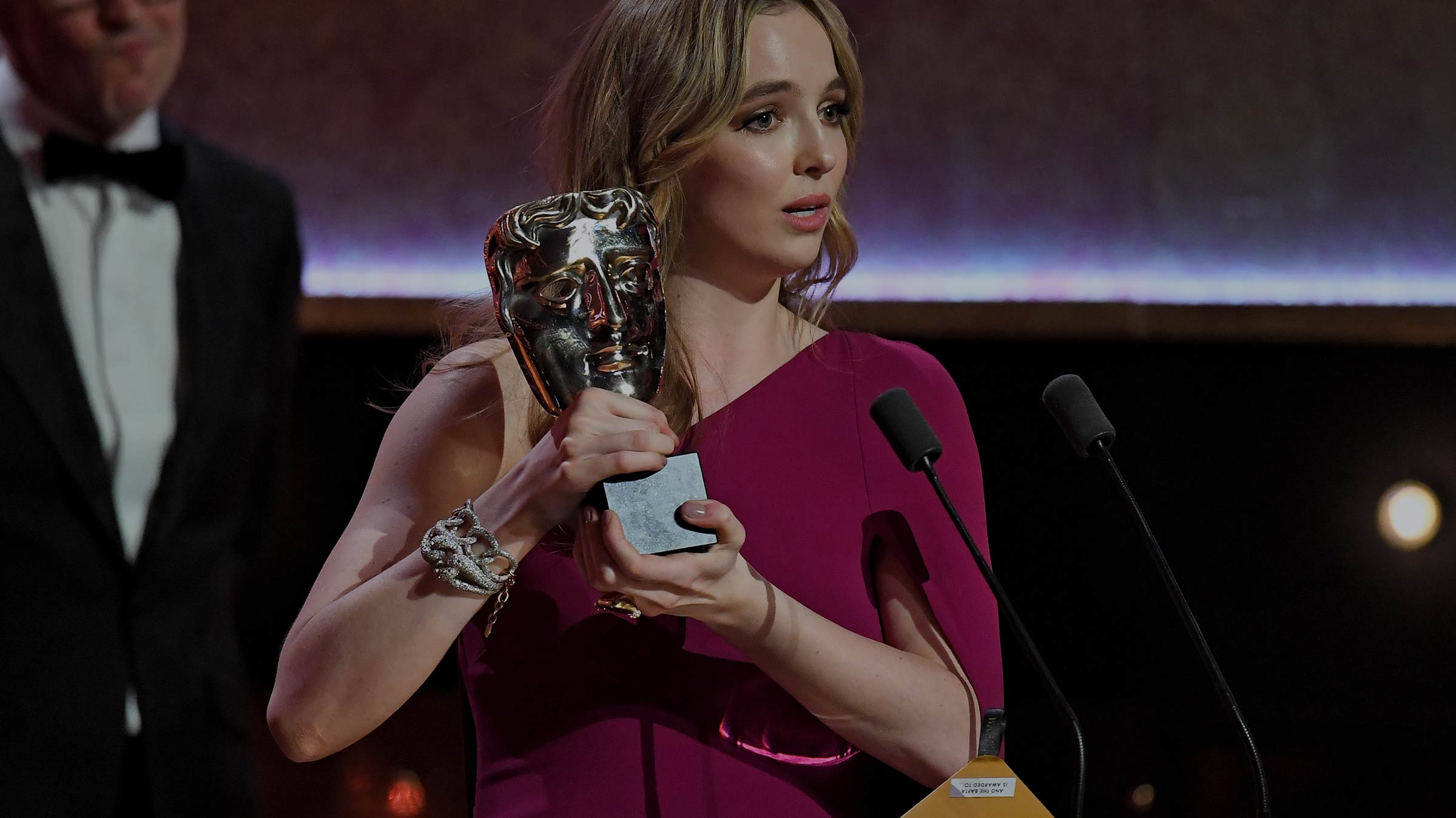 Jodie Comer winning the award for Best Actress at the 2019 Virgin Media BAFTAs