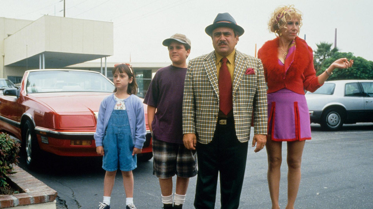 Mara Wilson, Danny DeVito, Rhea Perlman and Brian Levinson in Matilda