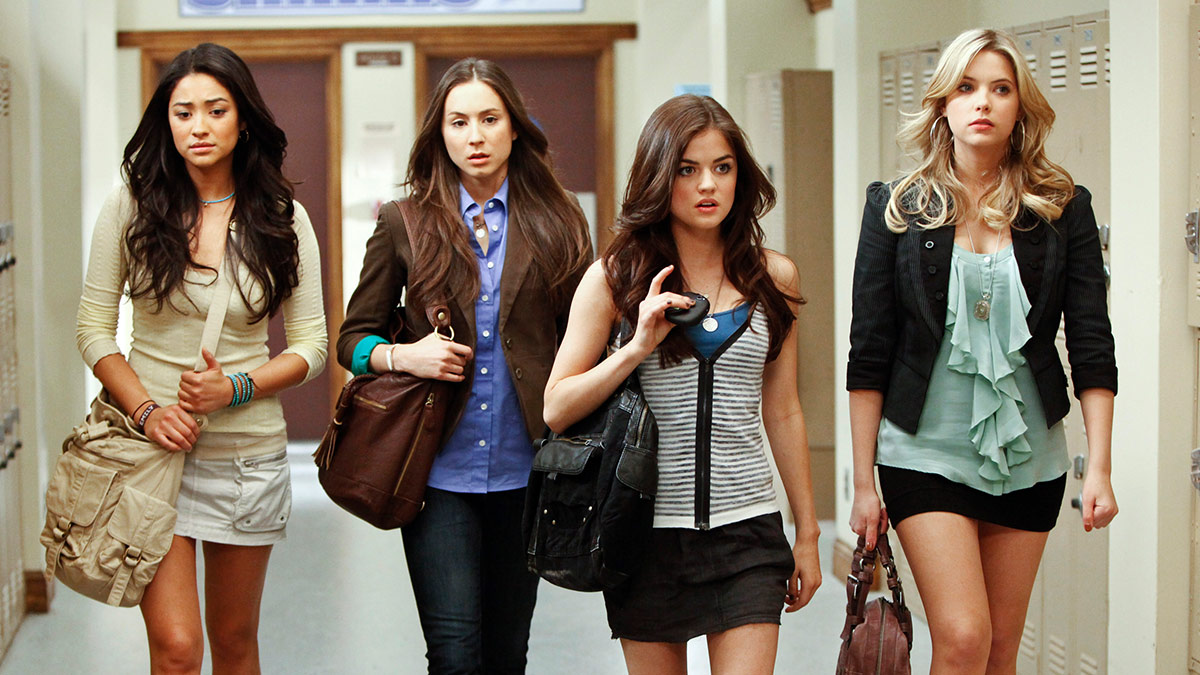 Shay Mitchell, Troian Bellisario, Lucy Hale and Ashley Benson in Pretty Little Liars