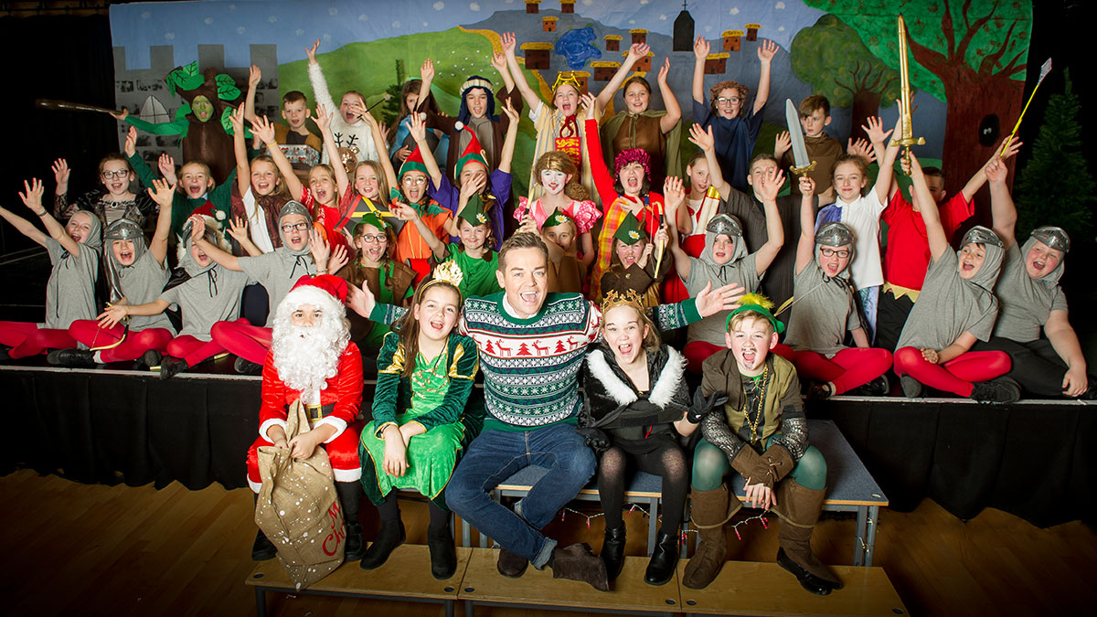 Stephen Mulhern Virgin TV Christmas Stars play