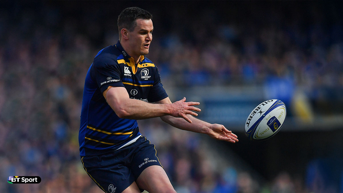 Johnny Sexton playing for Leinster